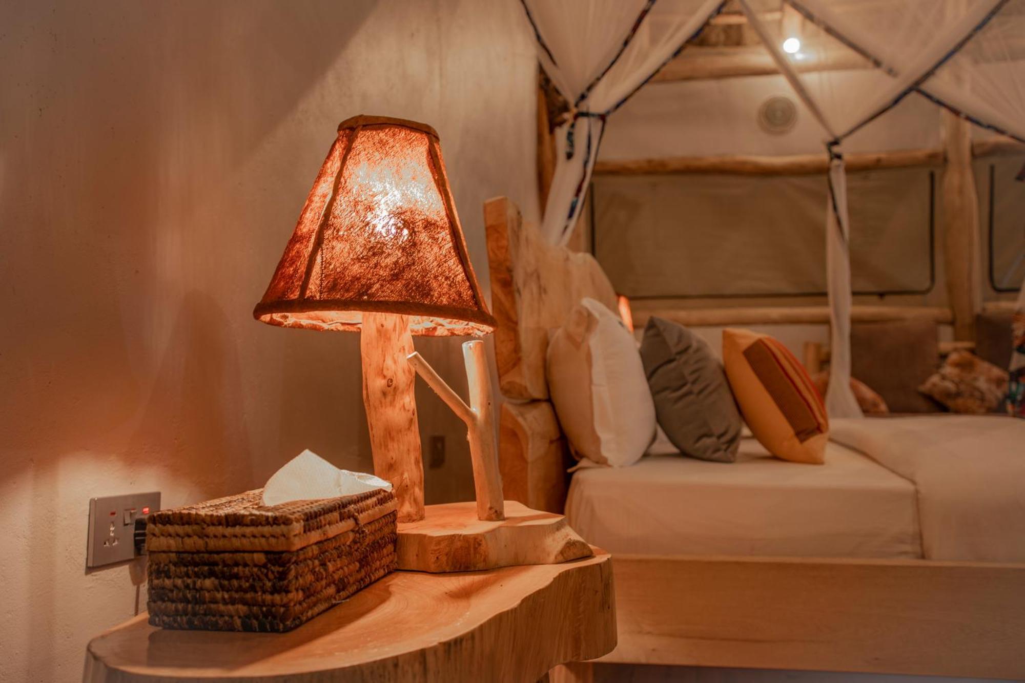 Embogo Safari Lodges Katoke 外观 照片