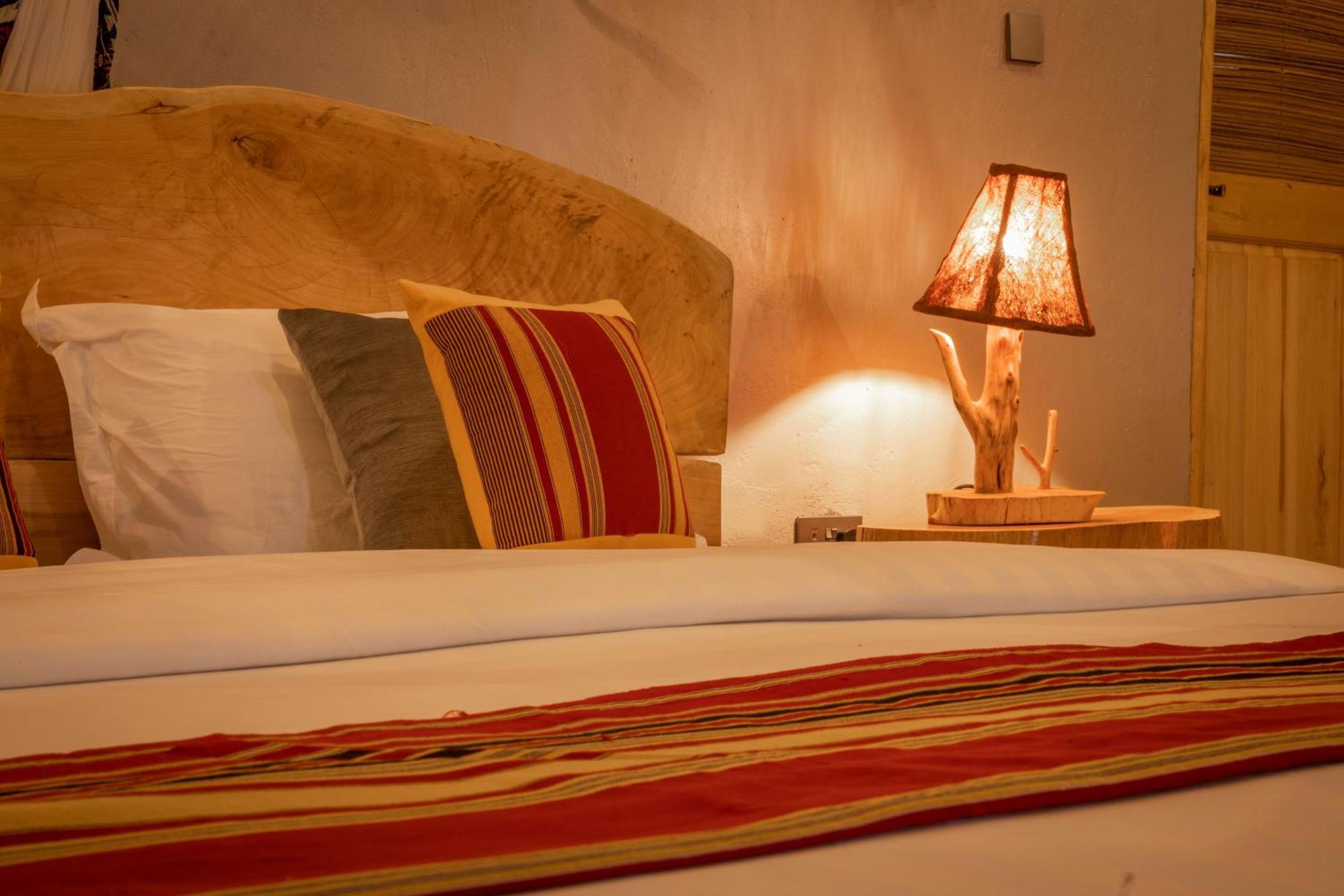 Embogo Safari Lodges Katoke 外观 照片